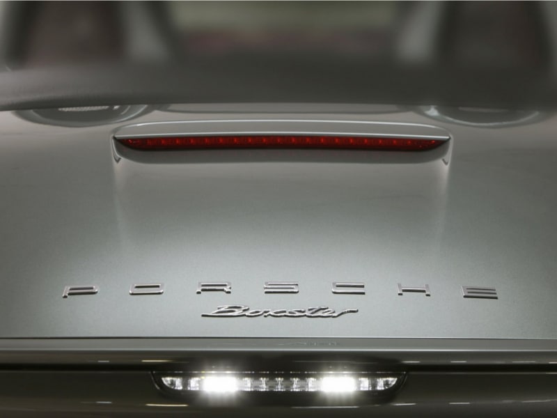 Porsche-Boxster-badge