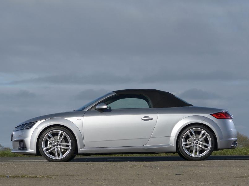 audi-tt-roadster-2