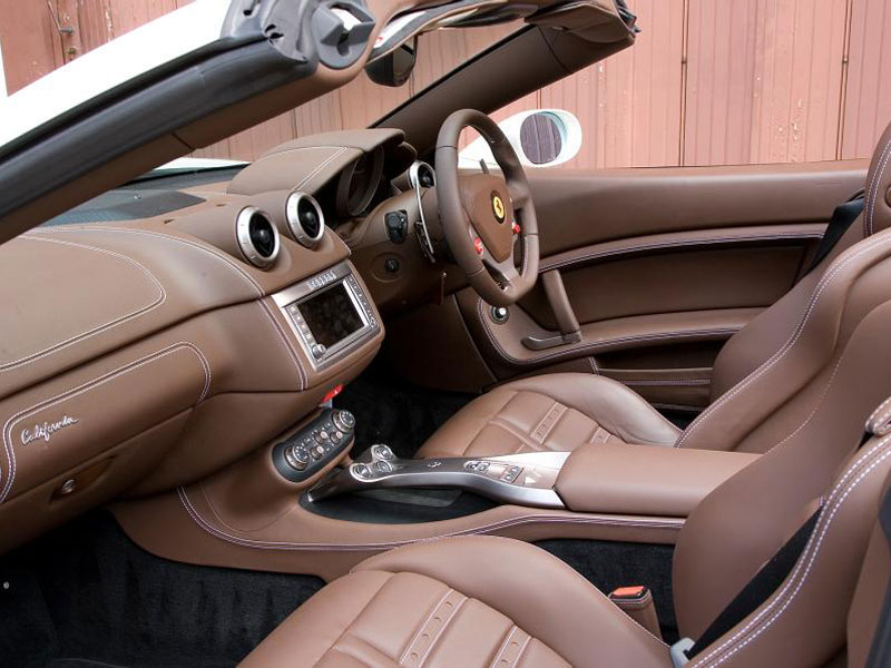 ferrari-california-2_0