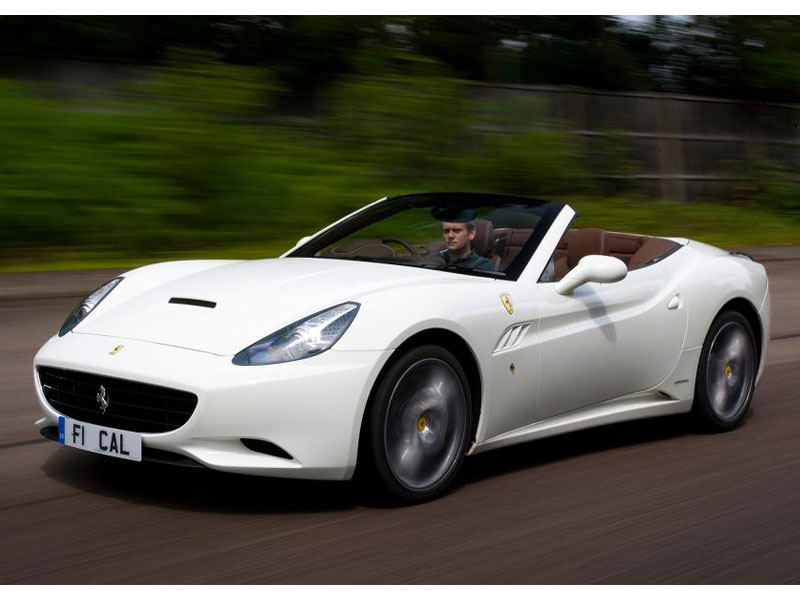 ferrari-california-front