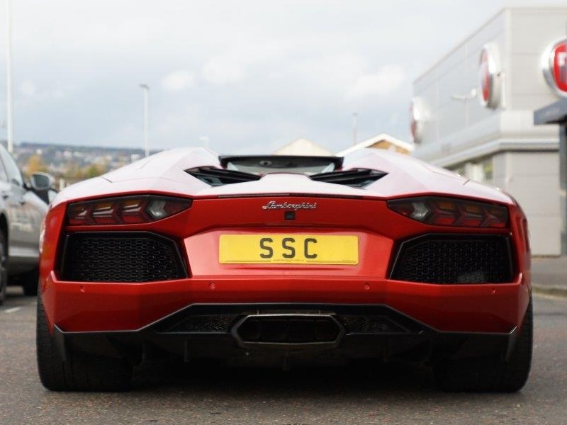 lamborghini-aventador-6-5-v12-lp-700-4-roadster-4wd-2dr-192203867-18