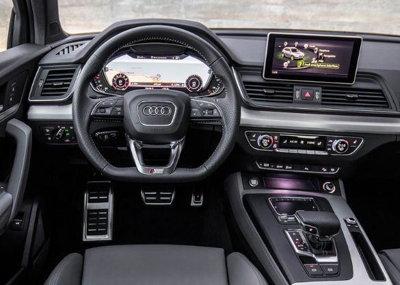 q5 interior