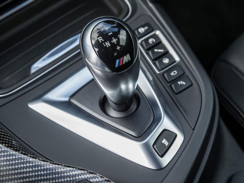 bmw-m4-gear-lever_0