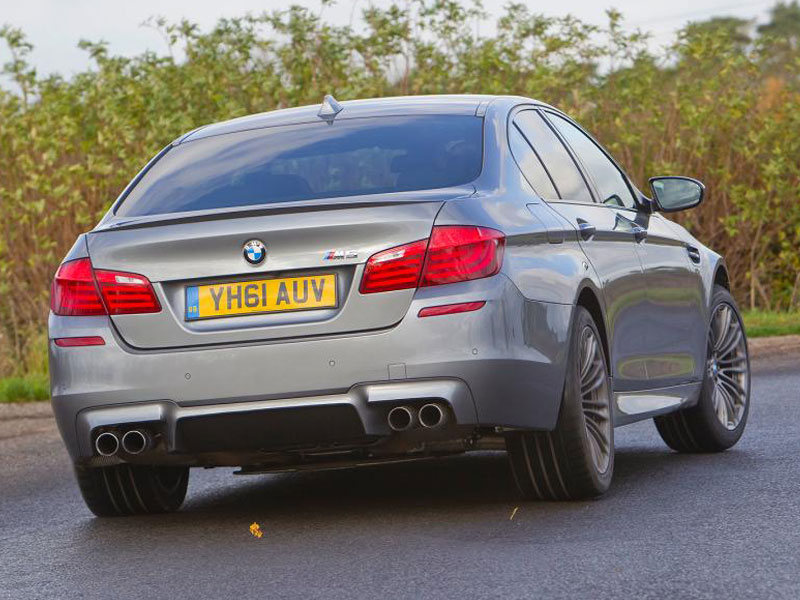 bmw-m5-2